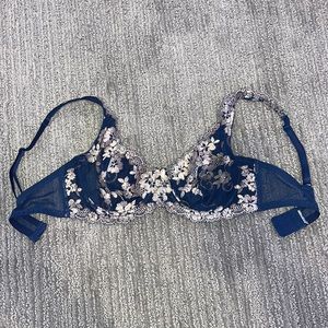 Vintage Lace Bra Lingerie